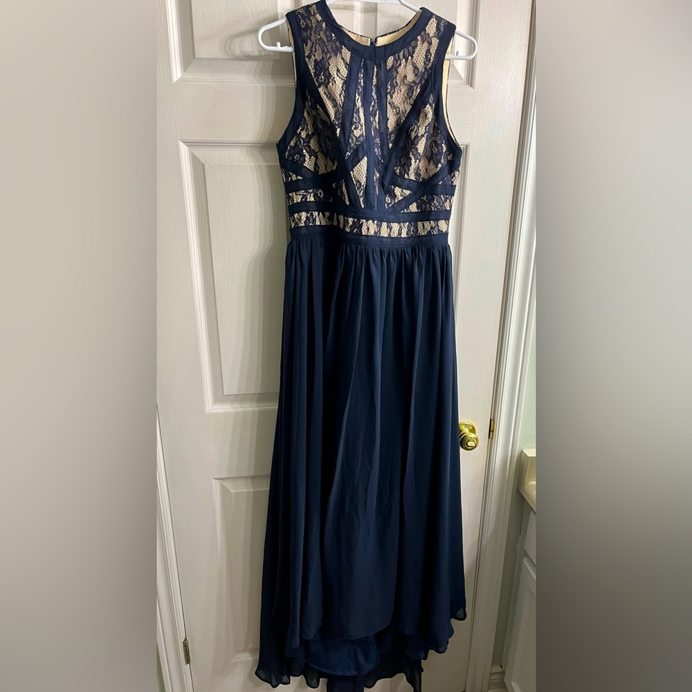 Absolutely stunning custom made Navy chiffon evening gown size 8